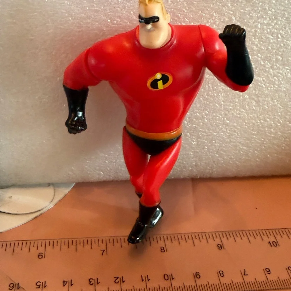 Disney Pixar Toy Base - Picture 6 of 7